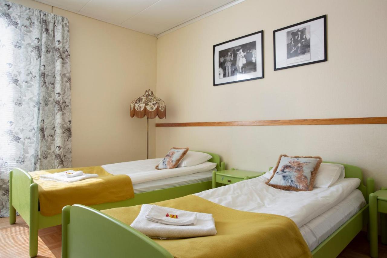 Motel Kaepylae Keminmaa Exteriér fotografie
